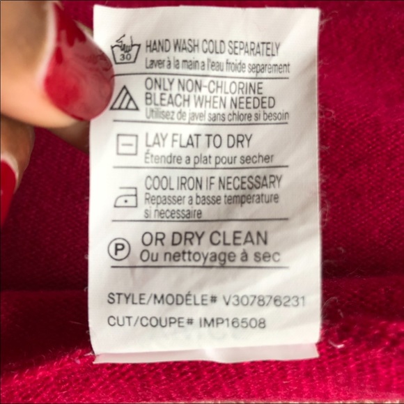 VINCE. 100% CASHMERE TURTLE NECK SWEATER SIZE XS - Picture 8 of 8